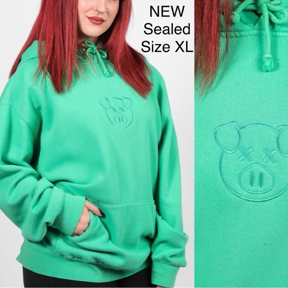 shane dawson Tops - Shane Dawson Pig Hoodie NEW SEALED Emerald Green Jeffree Star Unisex XL